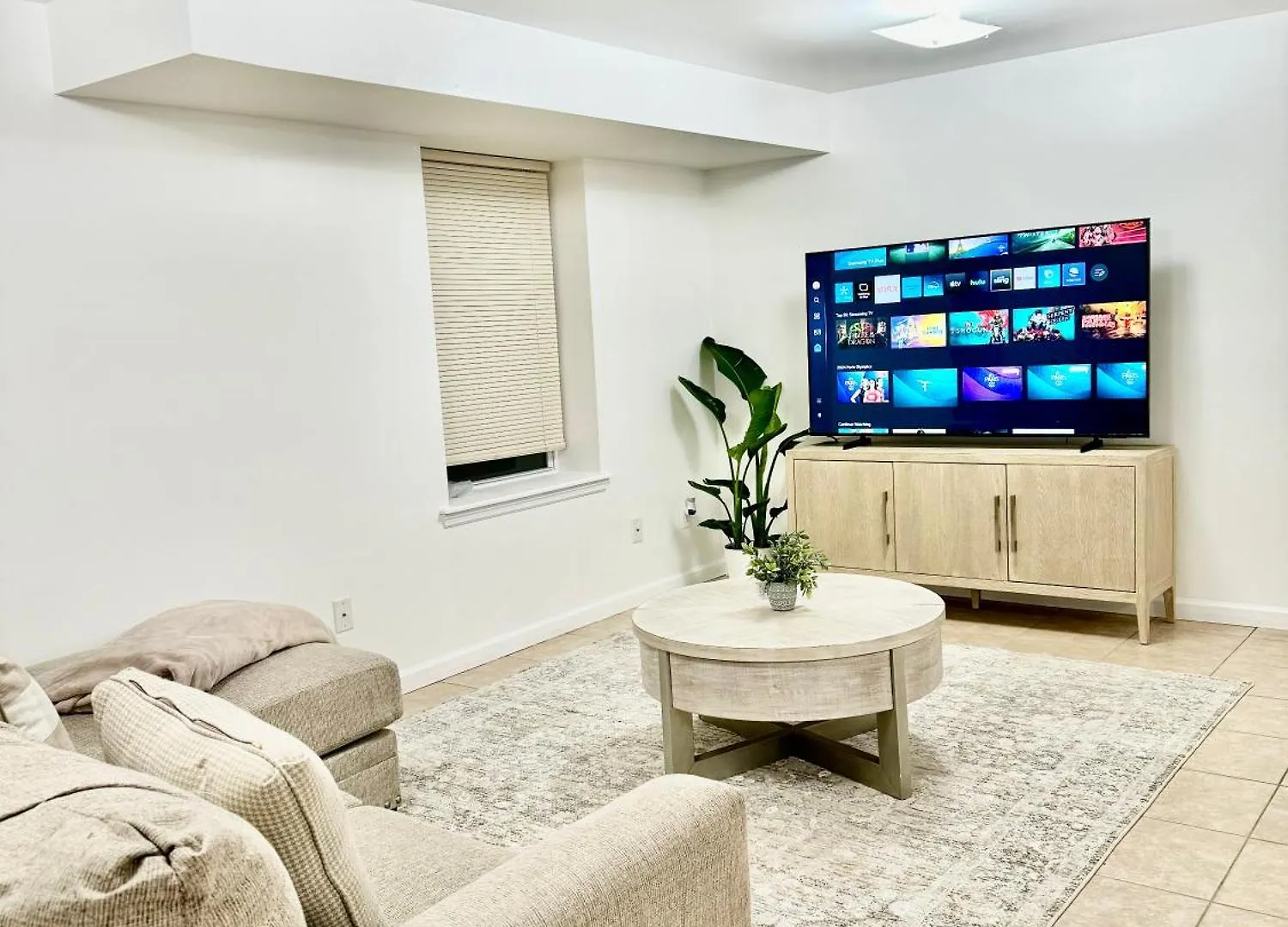 Cozy Evergreen Apartment By Newark Airport
