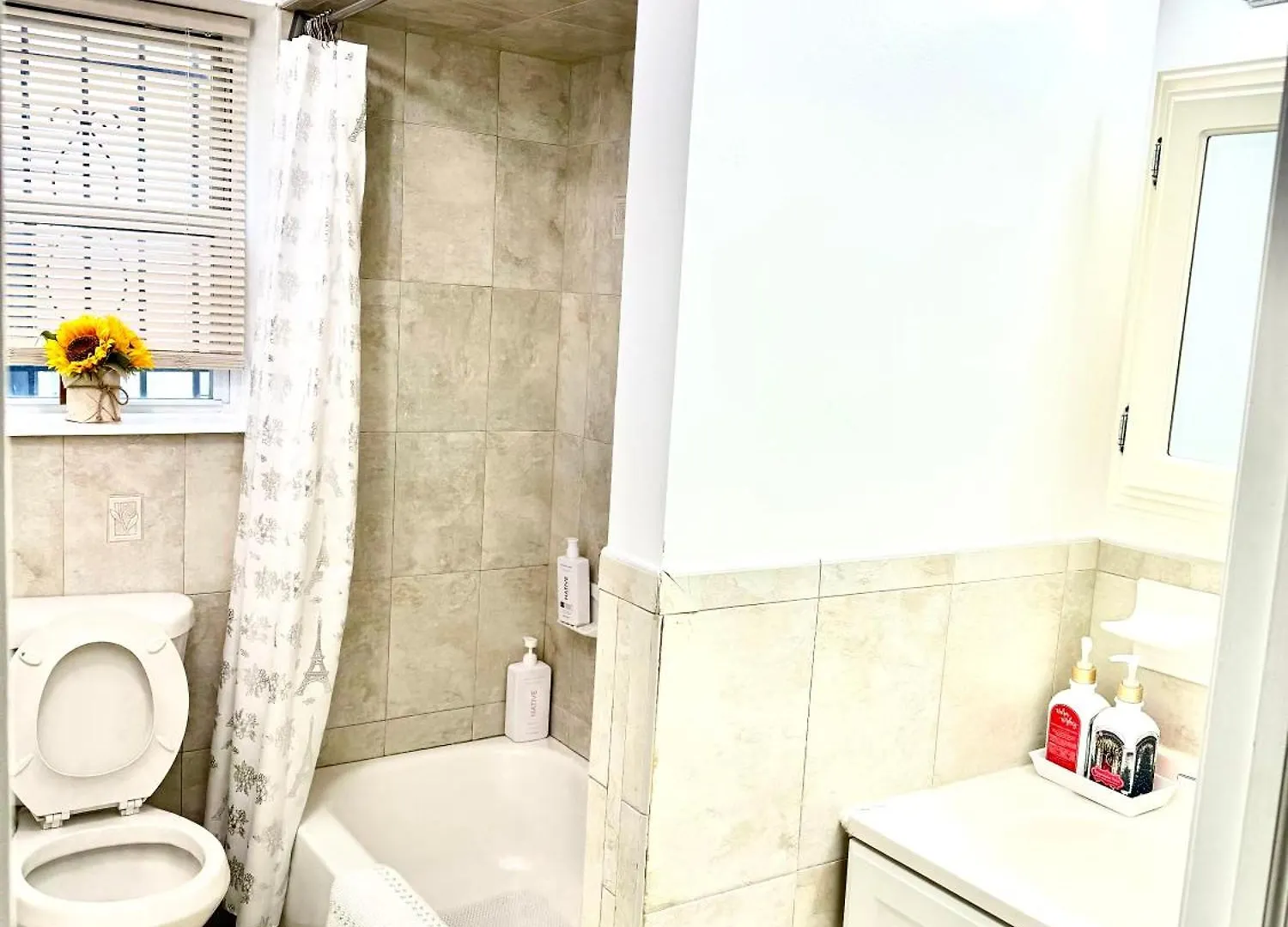 Cozy Evergreen Apartment By Newark Airport